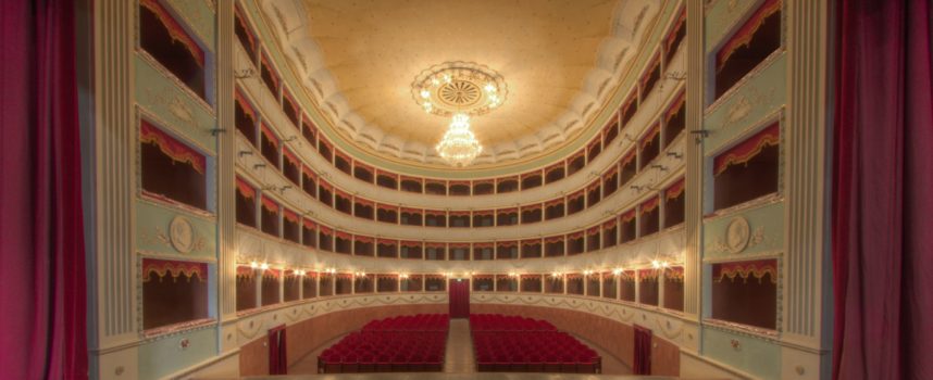 Riapre ad Arezzo il Teatro Petrarca