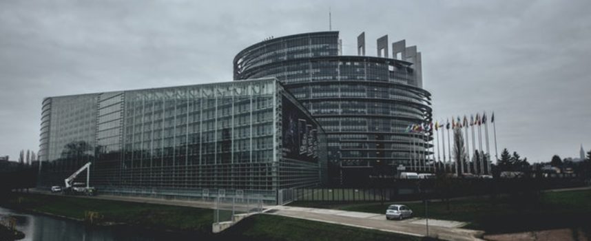 Stage retribuito presso il gruppo parlamentare GUE/NGL del Parlamento Europeo