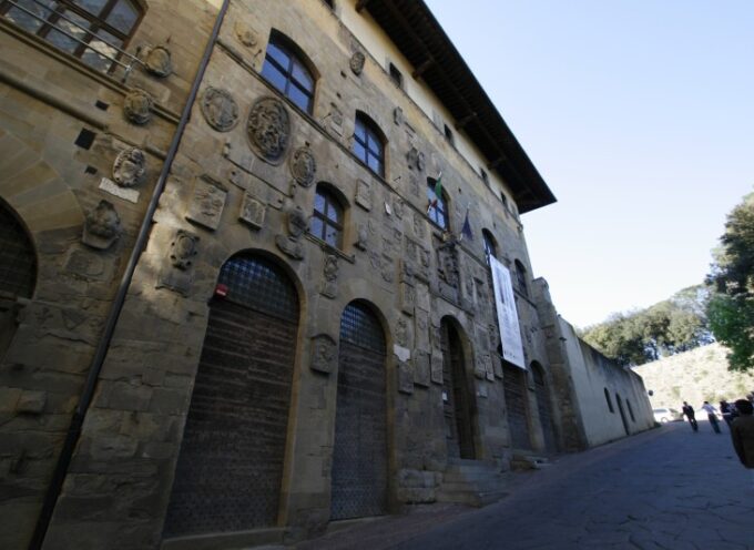 Chiusura della biblioteca di Arezzo per lavori