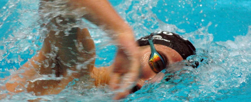 Un corso di nuoto gratuito nelle festività del Palazzetto del Nuoto