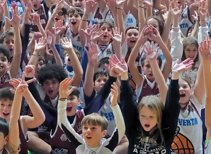 La Sba festeggia il Natale con i bambini e le bambine del minibasket